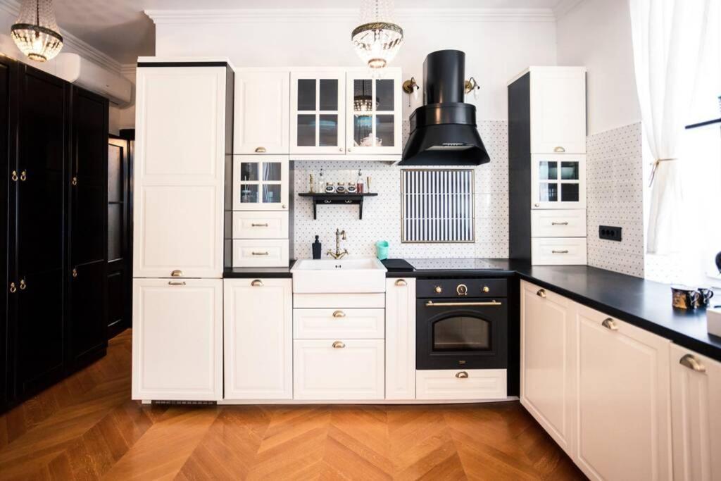 Luxurious Apartment Bella Lux In City Center With Free Parking Included! Split Ngoại thất bức ảnh