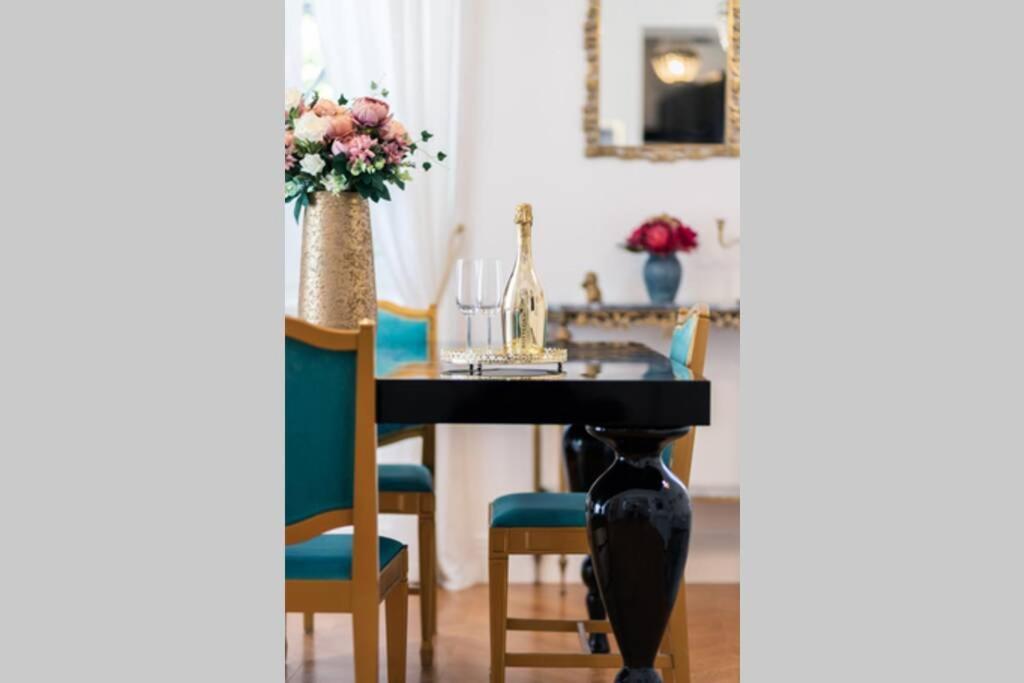 Luxurious Apartment Bella Lux In City Center With Free Parking Included! Split Ngoại thất bức ảnh