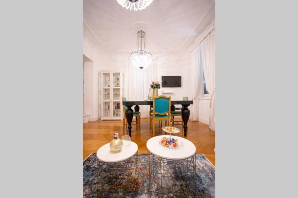 Luxurious Apartment Bella Lux In City Center With Free Parking Included! Split Ngoại thất bức ảnh
